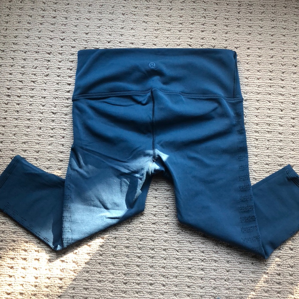 Lululemon crop leggings